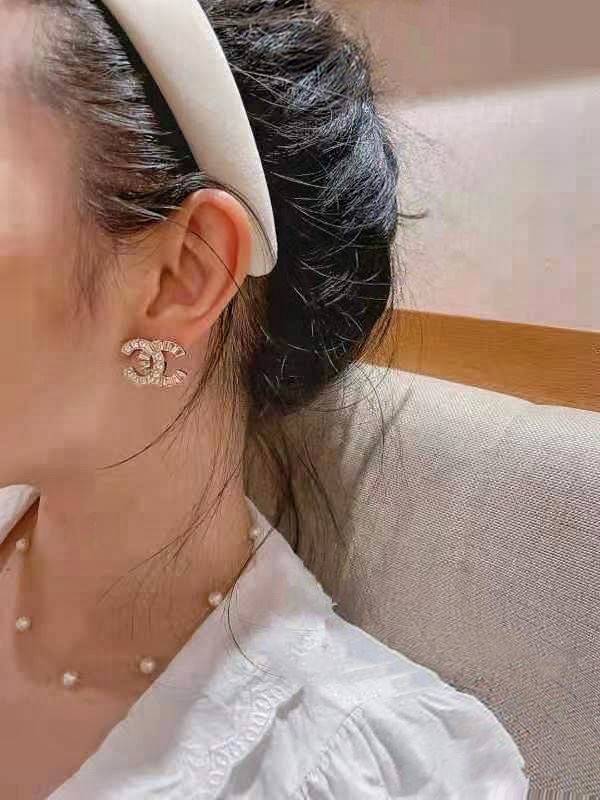 Ch**el earrings